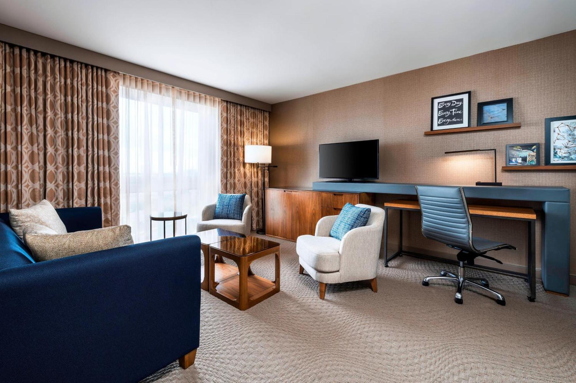 Sheraton Toronto Airport Hotel & Conference Centre Екстериор снимка