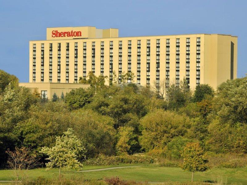 Sheraton Toronto Airport Hotel & Conference Centre Екстериор снимка