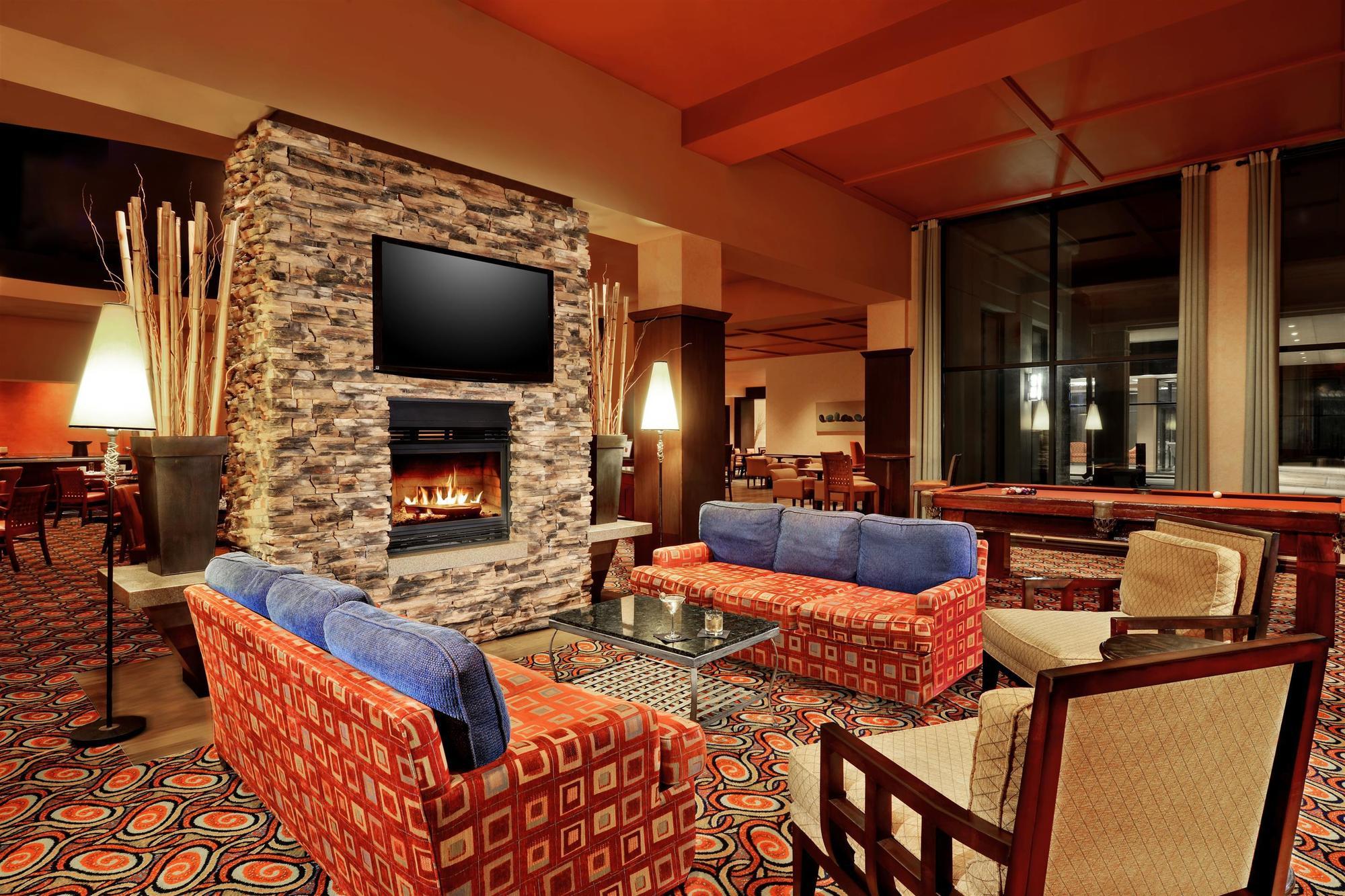 Sheraton Toronto Airport Hotel & Conference Centre Екстериор снимка